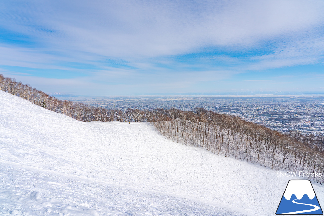 札幌藻岩山スキー場｜ふわっふわの粉雪シーズン到来！思いっきり多彩なコースを楽しみましょう！